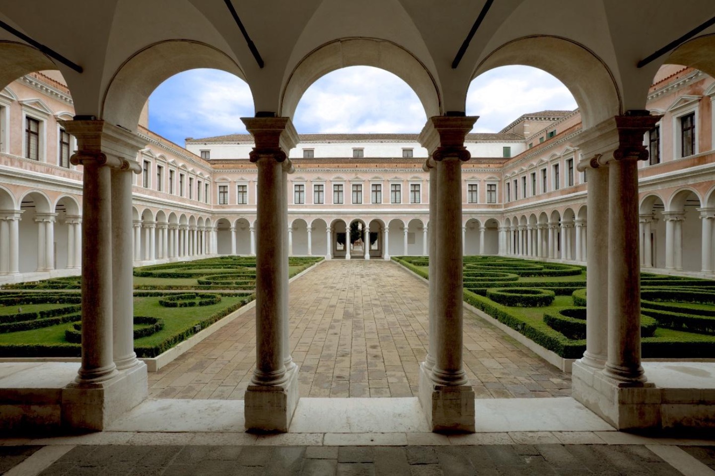 FONDAZIONE GIORGIO CINI